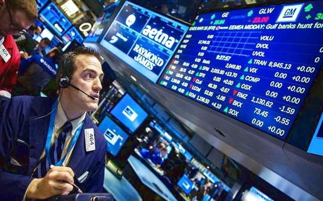 تاثیر ریسک مالی بر بازار سهام
